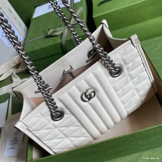 First bag ru Tote GUCCI Bag GG Marmont 0613